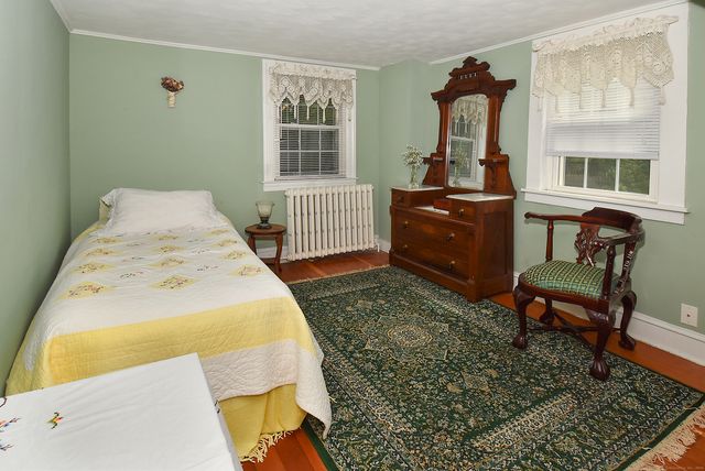 256 Park Avenue, Bloomfield, CT 06002