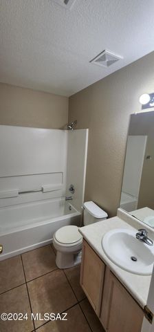 1684 W Summer Dawn Drive, Tucson, AZ 85746