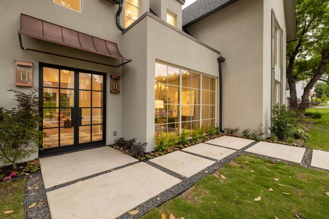 6954 La Vista Drive, Dallas, TX 75214