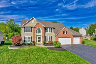 47 Brass Castle, Webster, NY 14580