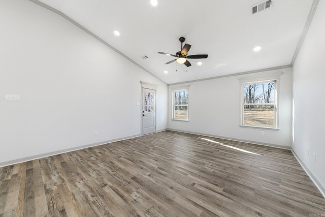 716 Moon Road, Ward, AR 72176