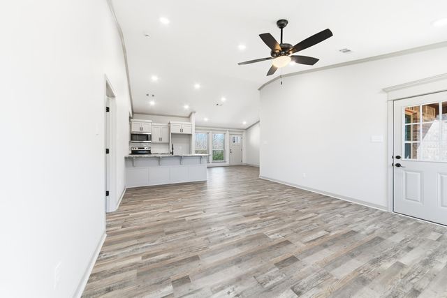 716 Moon Road, Ward, AR 72176