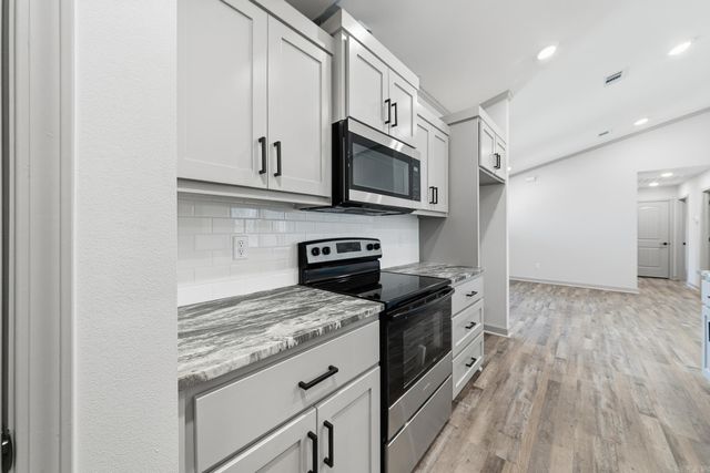 716 Moon Road, Ward, AR 72176