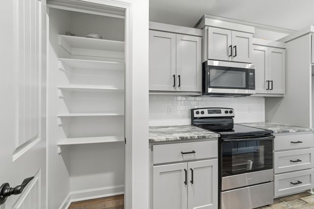 716 Moon Road, Ward, AR 72176