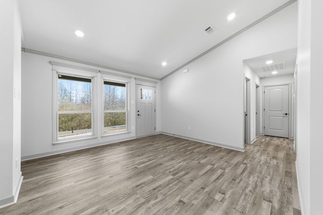 716 Moon Road, Ward, AR 72176