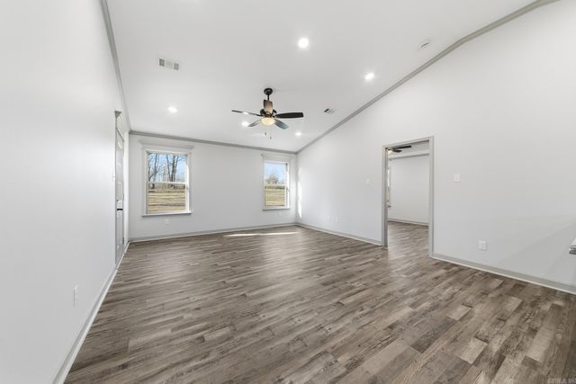 716 Moon Road, Ward, AR 72176