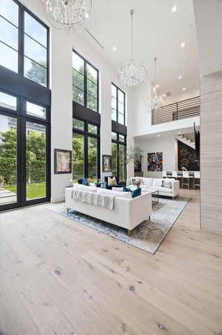 1306 Willard Street, Houston, TX 77006