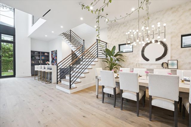 1306 Willard Street, Houston, TX 77006