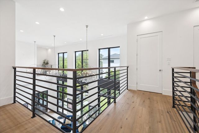 1306 Willard Street, Houston, TX 77006