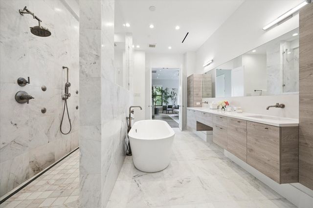 1306 Willard Street, Houston, TX 77006