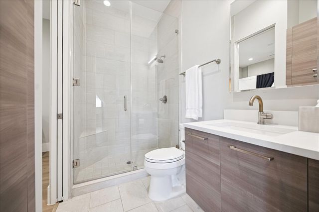 1306 Willard Street, Houston, TX 77006