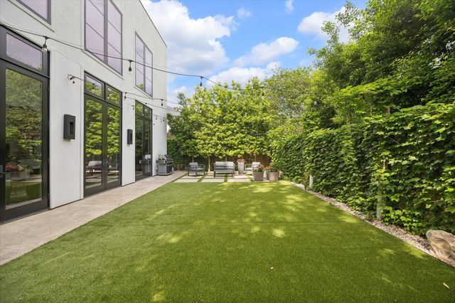 1306 Willard Street, Houston, TX 77006