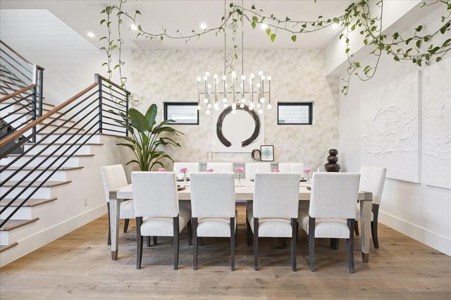 1306 Willard Street, Houston, TX 77006