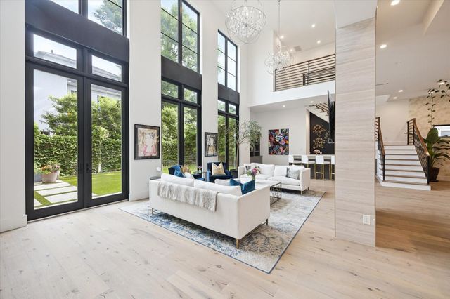 1306 Willard Street, Houston, TX 77006