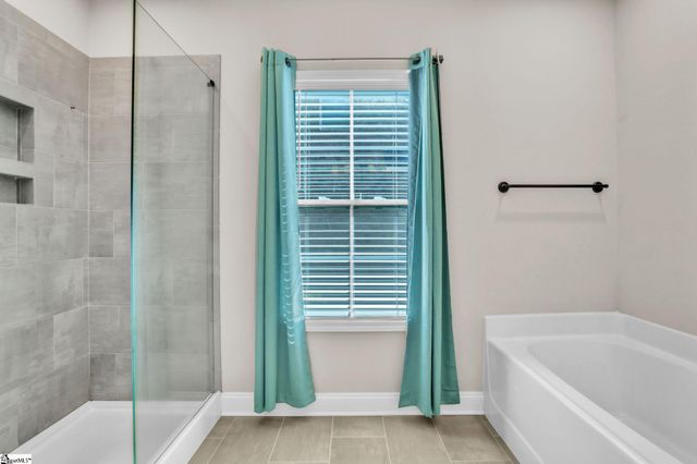 300 Fox Brook Court, Greenville, SC 29687