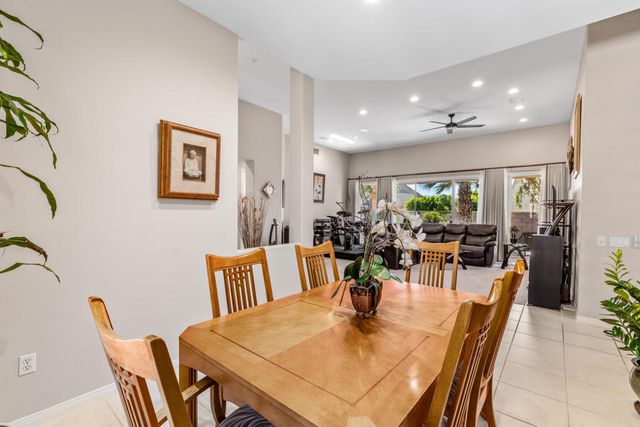 37616 Pineknoll Avenue, Palm Desert, CA 92211