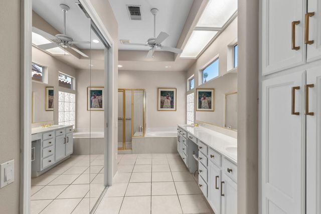 37616 Pineknoll Avenue, Palm Desert, CA 92211