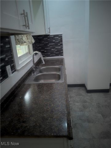 9108 Kempton Avenue, Cleveland, OH 44108