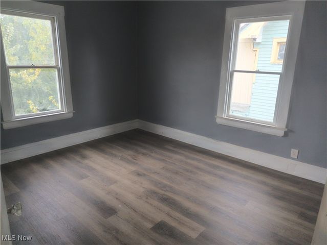 9108 Kempton Avenue, Cleveland, OH 44108