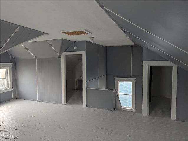 9108 Kempton Avenue, Cleveland, OH 44108