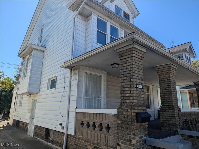 9108 Kempton Avenue, Cleveland, OH 44108