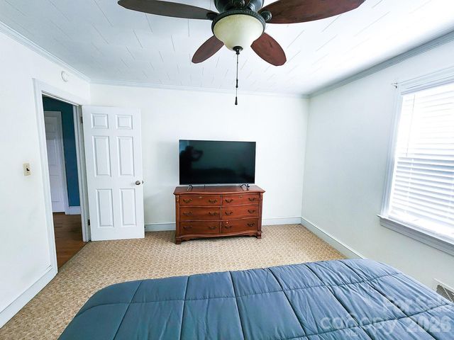 1399 Ruby Spencer Street, Newton, NC 28658