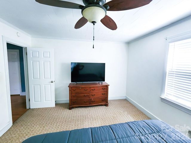1399 Ruby Spencer Street, Newton, NC 28658
