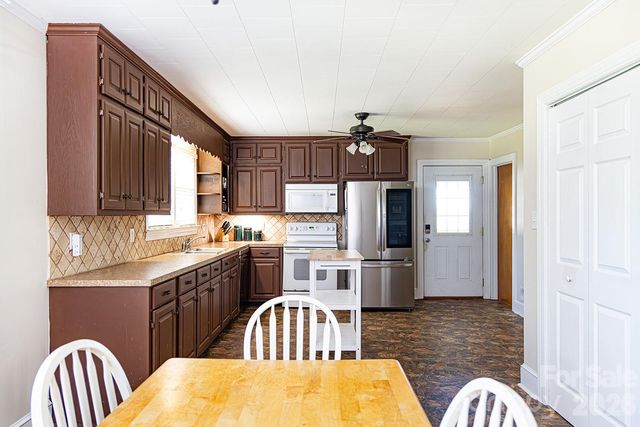 1399 Ruby Spencer Street, Newton, NC 28658