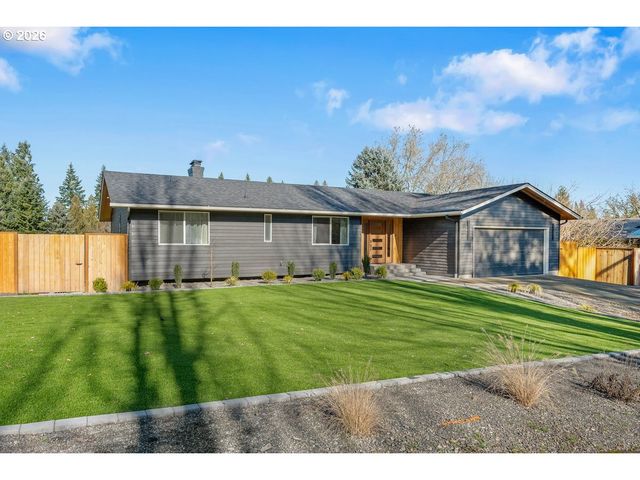 2002 Nw 127TH St, Vancouver, WA 98685