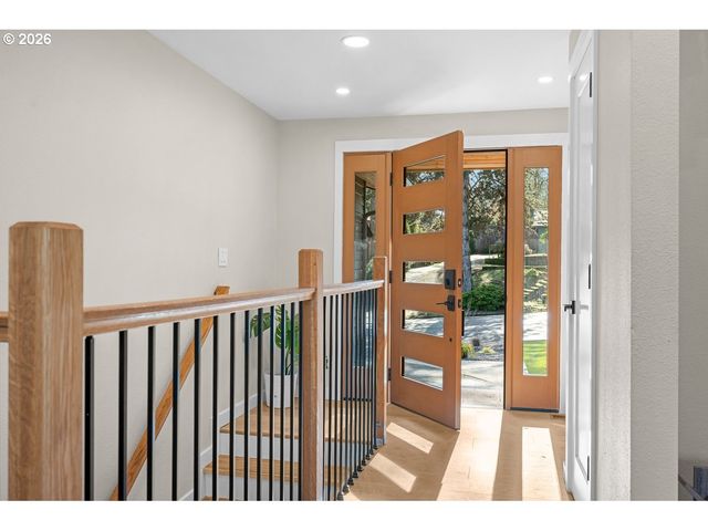 2002 Nw 127TH St, Vancouver, WA 98685