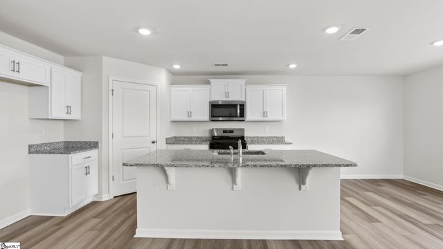 105 Elgin Drive, Laurens, SC 29360