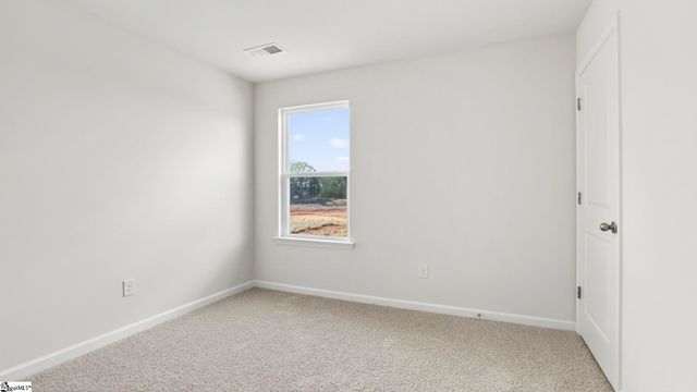 105 Elgin Drive, Laurens, SC 29360