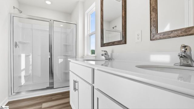 105 Elgin Drive, Laurens, SC 29360