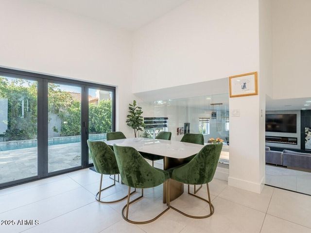 4748 E REDFIELD Road, Phoenix, AZ 85032