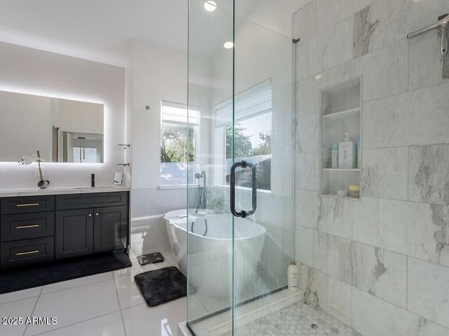 4748 E REDFIELD Road, Phoenix, AZ 85032