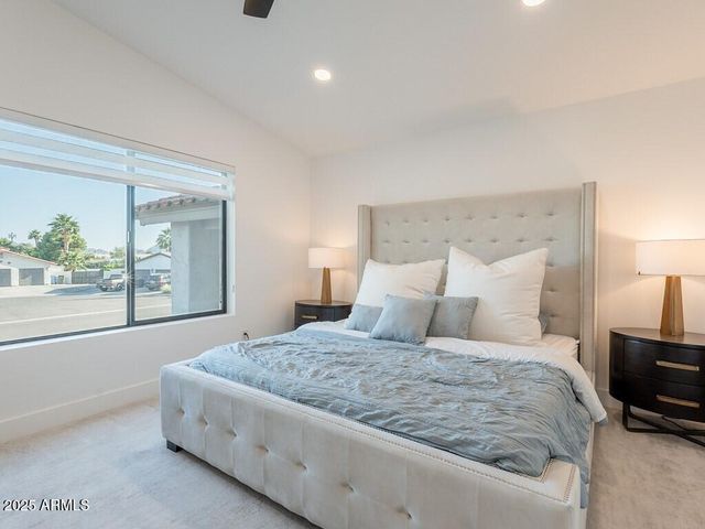 4748 E REDFIELD Road, Phoenix, AZ 85032