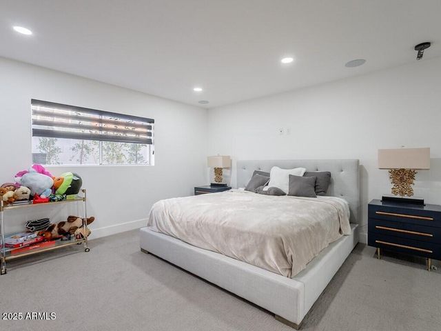 4748 E REDFIELD Road, Phoenix, AZ 85032