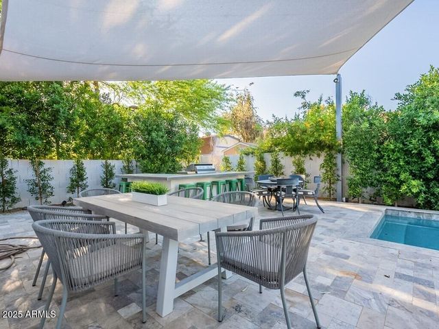 4748 E REDFIELD Road, Phoenix, AZ 85032