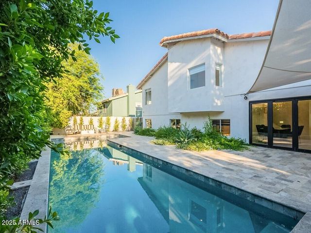 4748 E REDFIELD Road, Phoenix, AZ 85032