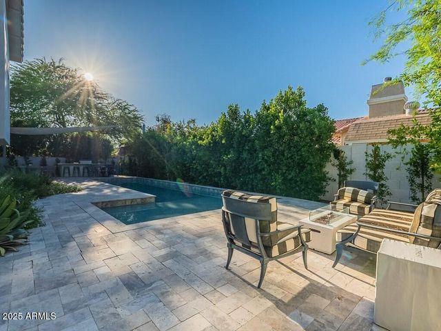 4748 E REDFIELD Road, Phoenix, AZ 85032