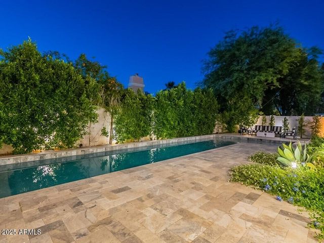 4748 E REDFIELD Road, Phoenix, AZ 85032