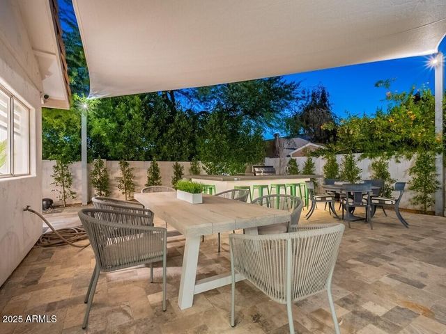 4748 E REDFIELD Road, Phoenix, AZ 85032