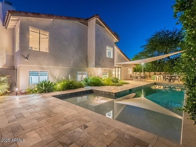 4748 E REDFIELD Road, Phoenix, AZ 85032