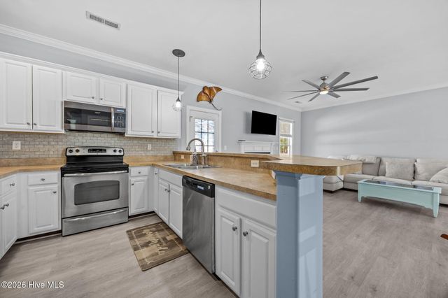 2272 Brookstone Drive SE, Bolivia, NC 28422