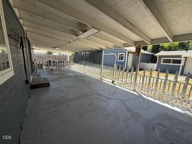 2695 Merriman Road, Medford, OR 97501