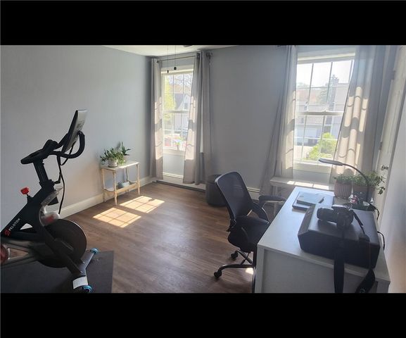 54 Sefton Drive, Bristol, RI 02809