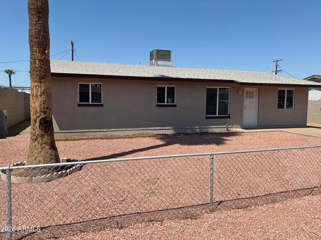 1732 E ATLANTA Avenue, Phoenix, AZ 85040