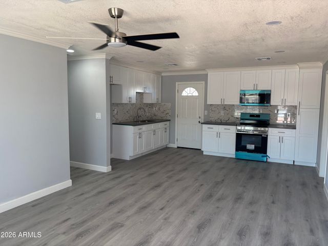 1732 E ATLANTA Avenue, Phoenix, AZ 85040