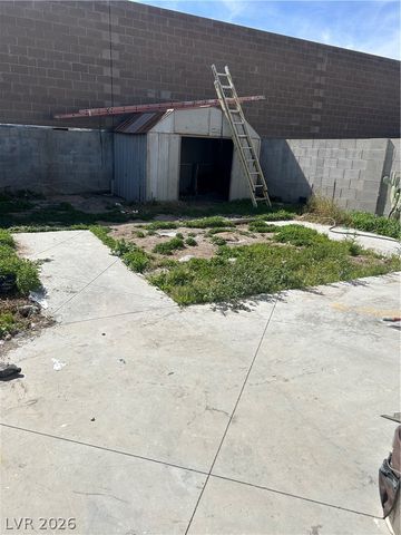 4533 Ross Avenue, Las Vegas, NV 89110