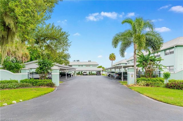 3225 E Riverside DR 34C, Fort Myers, FL 33916